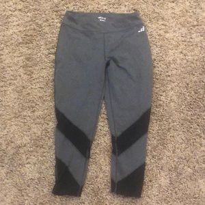 BCG Capri Leggings